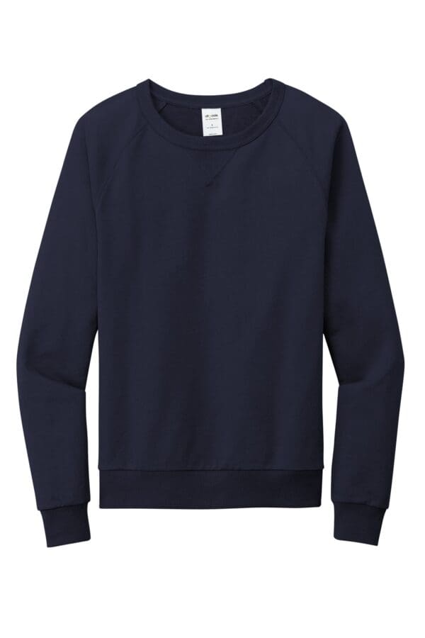 Navy blue long-sleeved sweatshirt