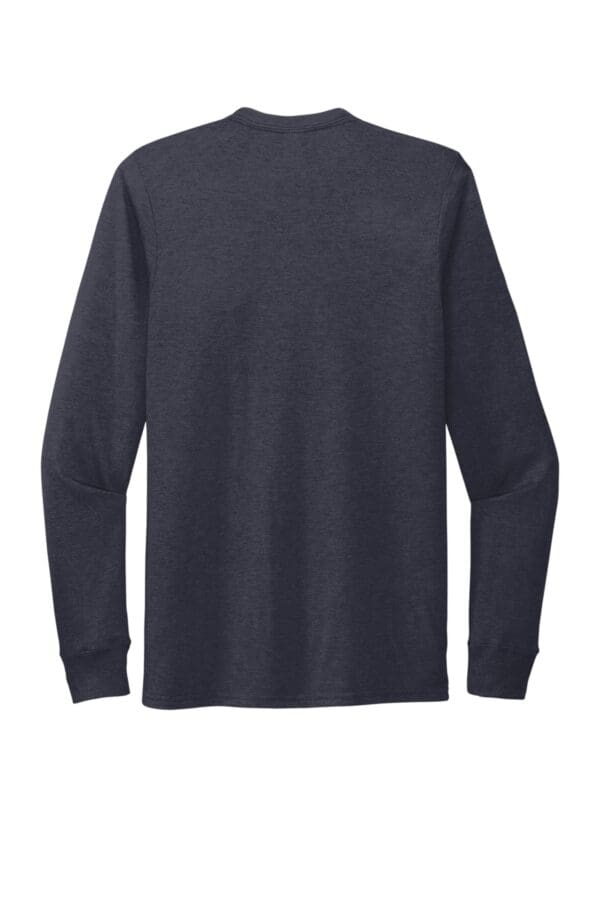 Dark blue long-sleeved t-shirt