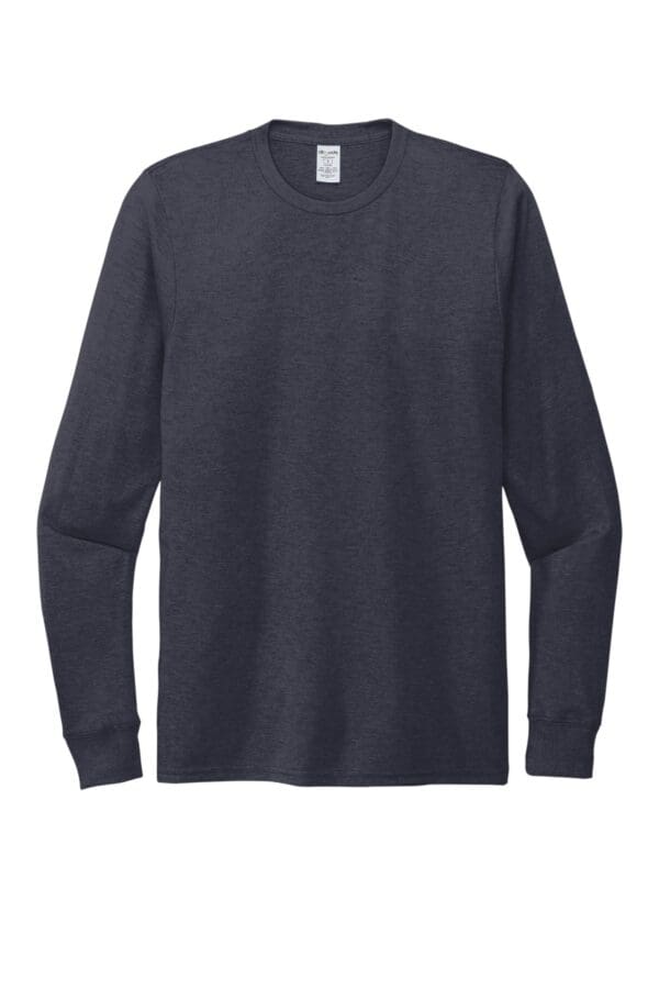 Navy blue long-sleeve t-shirt.