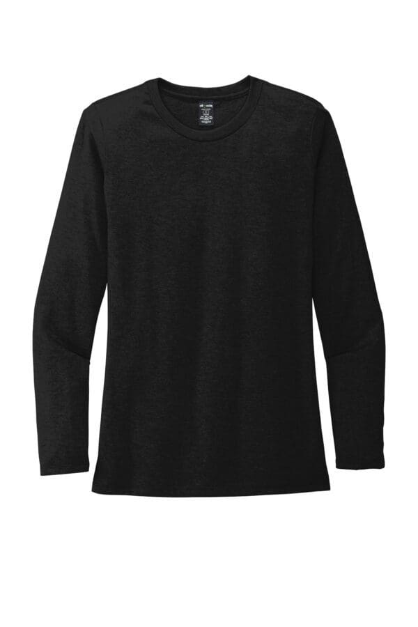 Black long-sleeved t-shirt for women.